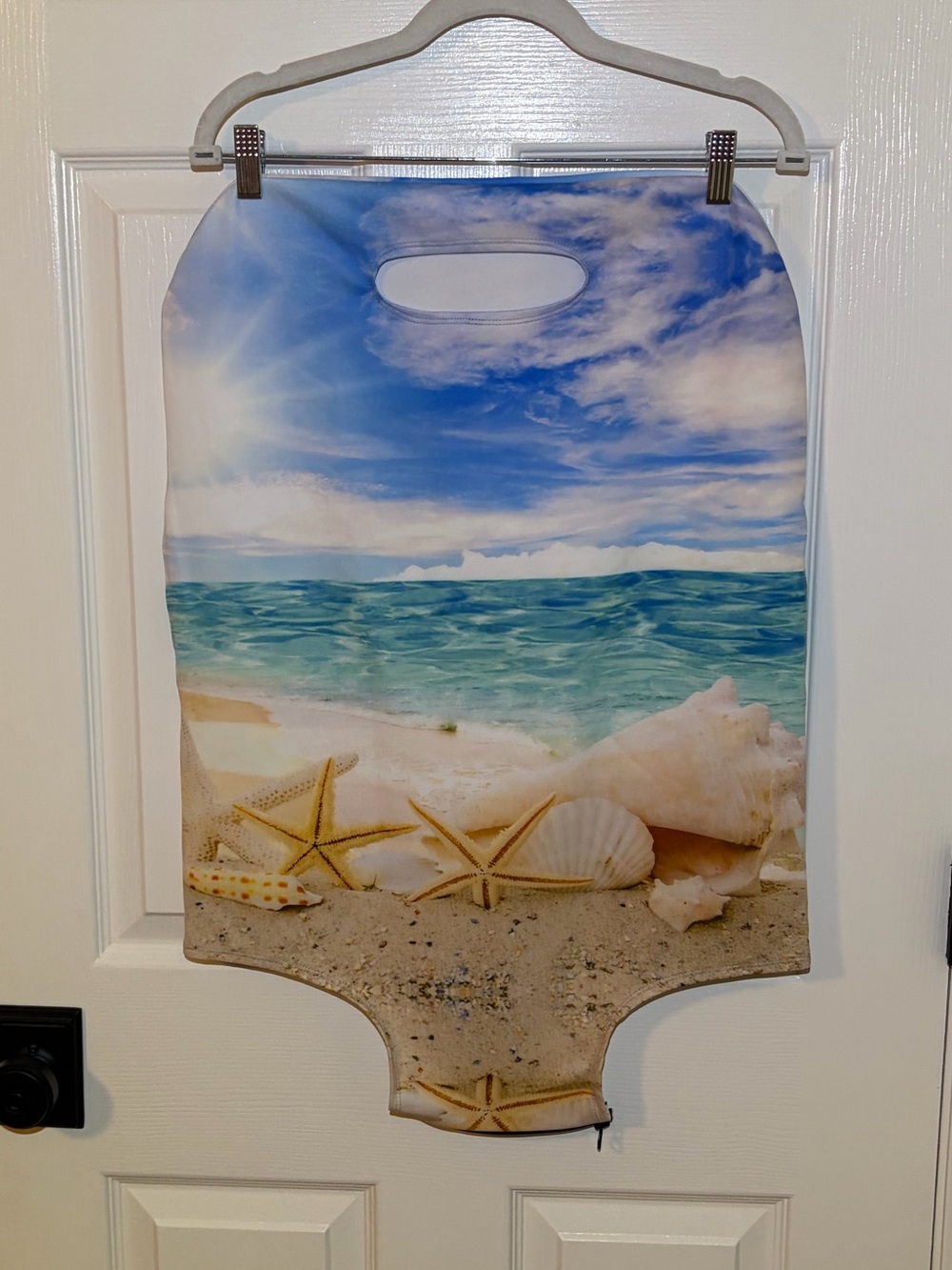 NWOT Large Suitcase Stretchy Protective Cover With Beach Scene